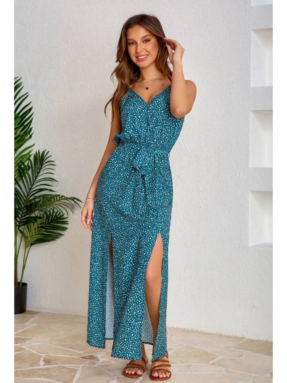 NWT Cupshe Green V-Neck Split Maxi Dress - Size: Large